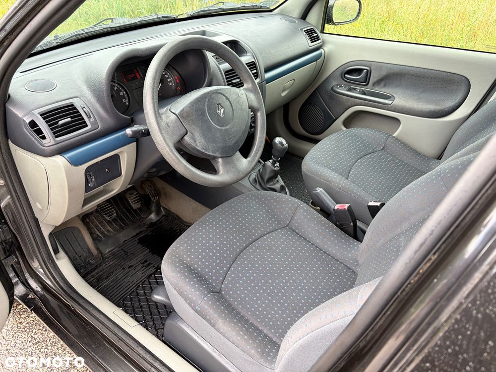 Renault Clio 1.2 16V Expression - 13