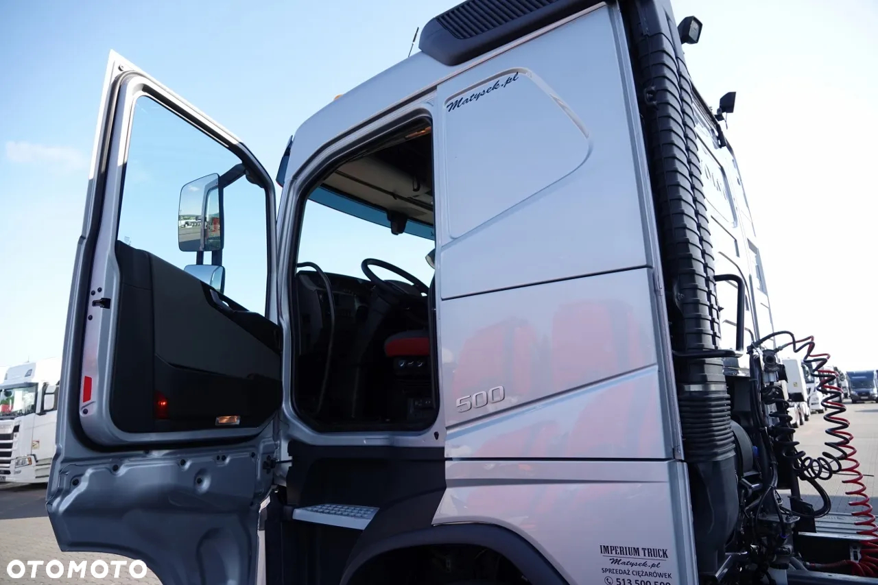 Volvo FH 500 / 6X4 / MANUAL /  266 TYS. KM !!! / RETARDER / 2017 ROK - 24
