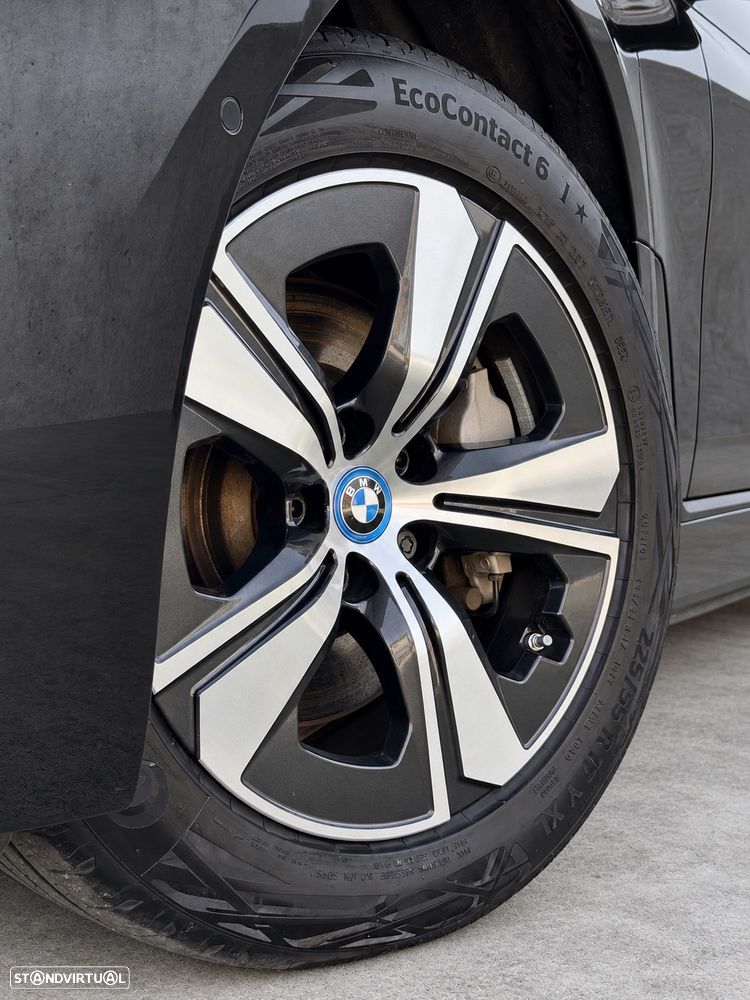 BMW i4 - 9