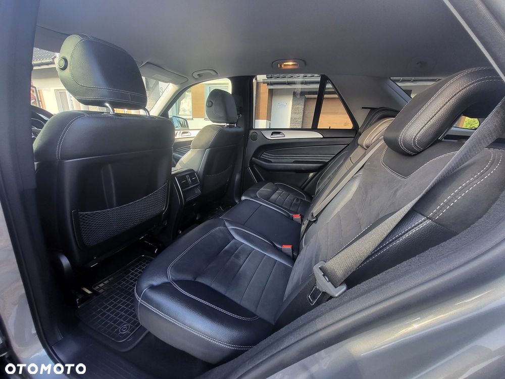 Mercedes-Benz ML 250 BlueTec 4-Matic - 13