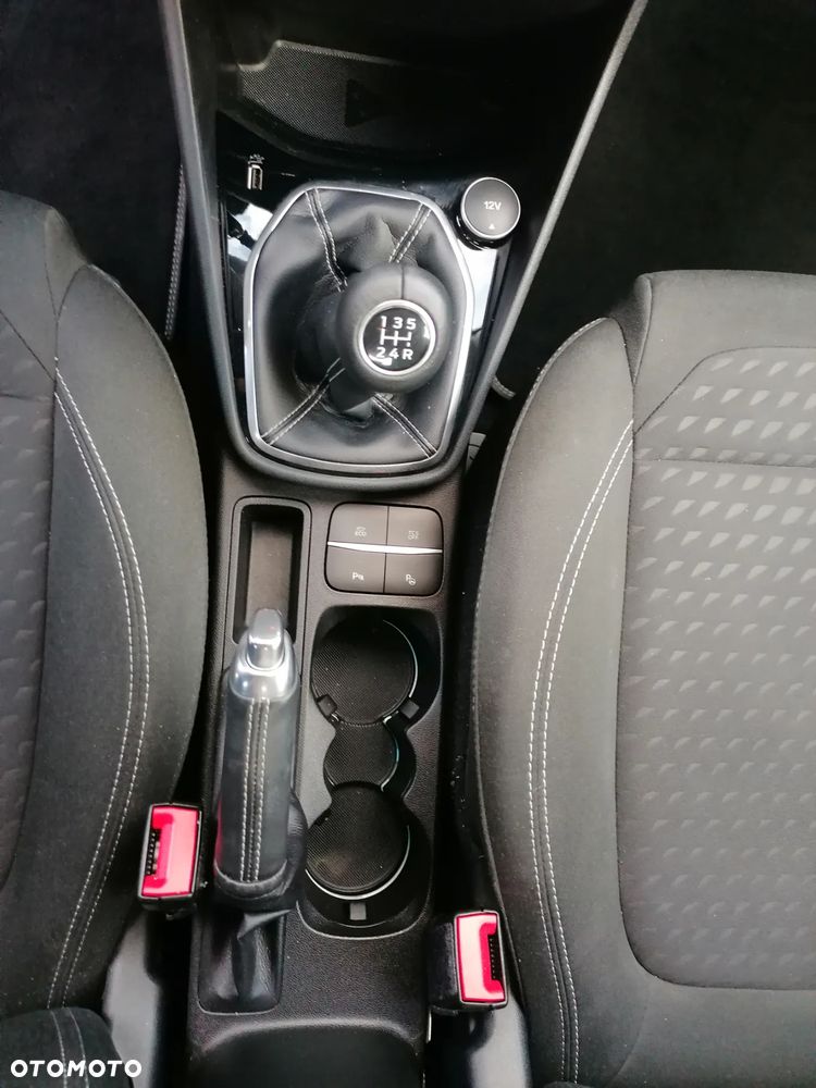 Ford Fiesta 1.1 Titanium - 21
