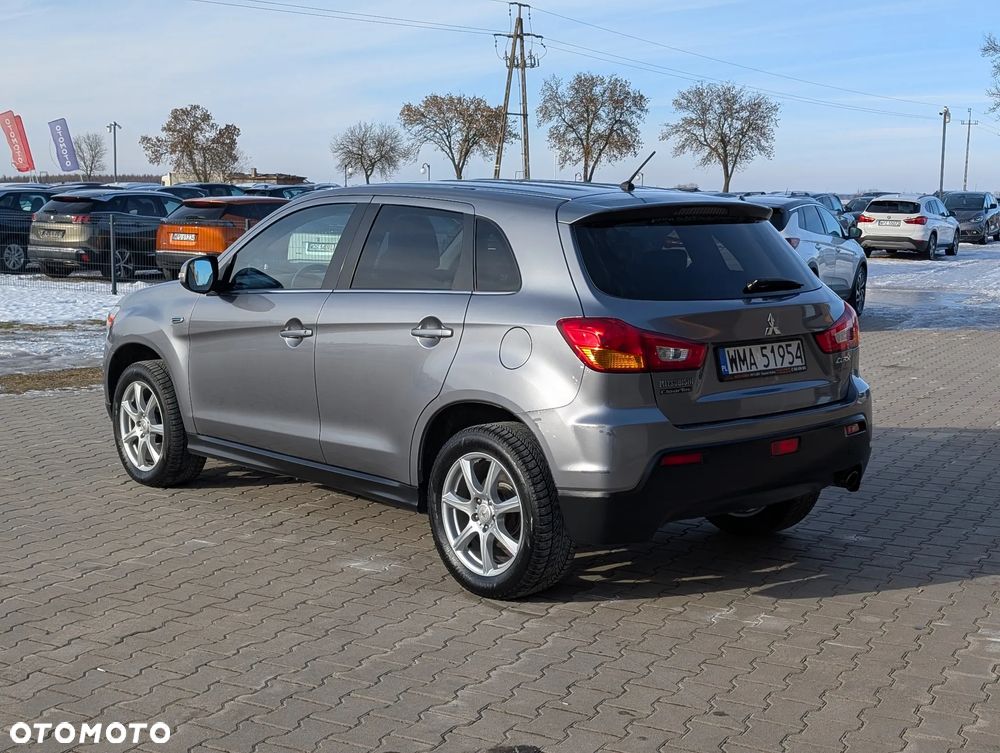 Mitsubishi ASX 1.8 DI-D 2WD Instyle - 11