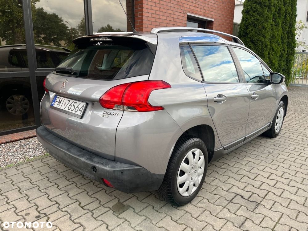 Peugeot 2008 82 e-VTI ETG5 Active - 4
