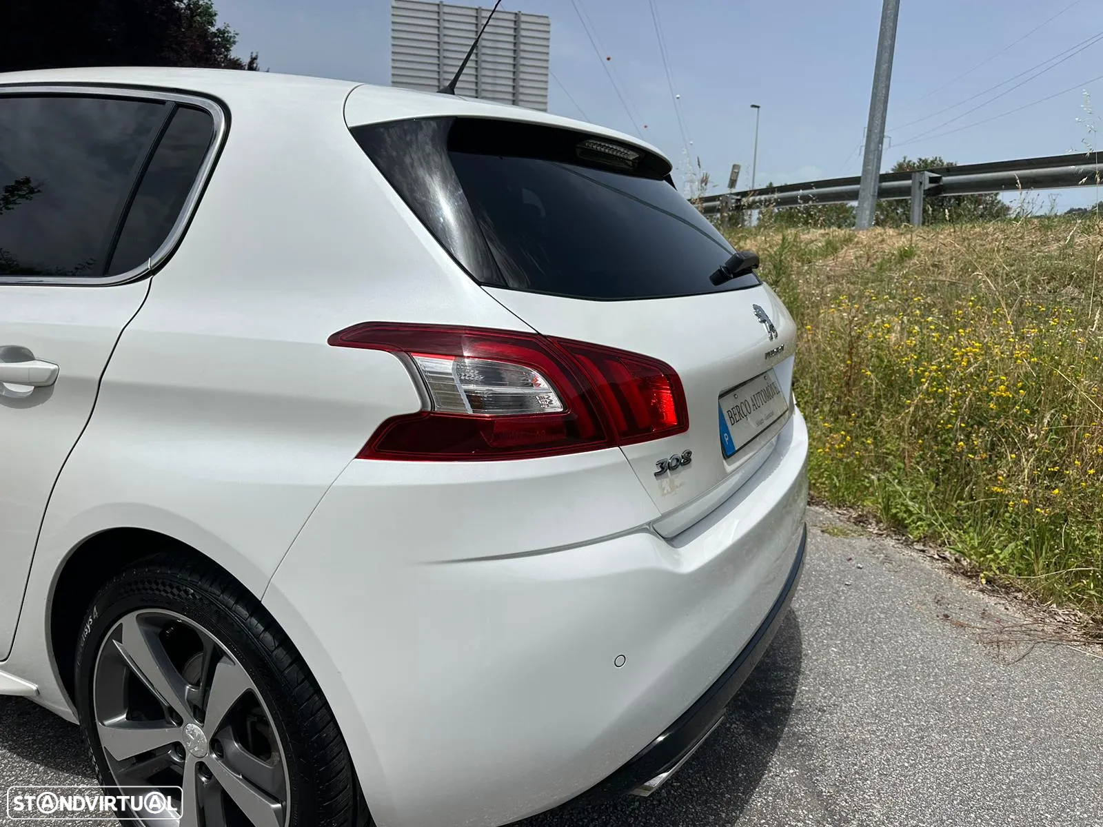 Peugeot 308 1.2 PureTech GT Pack EAT8 - 13