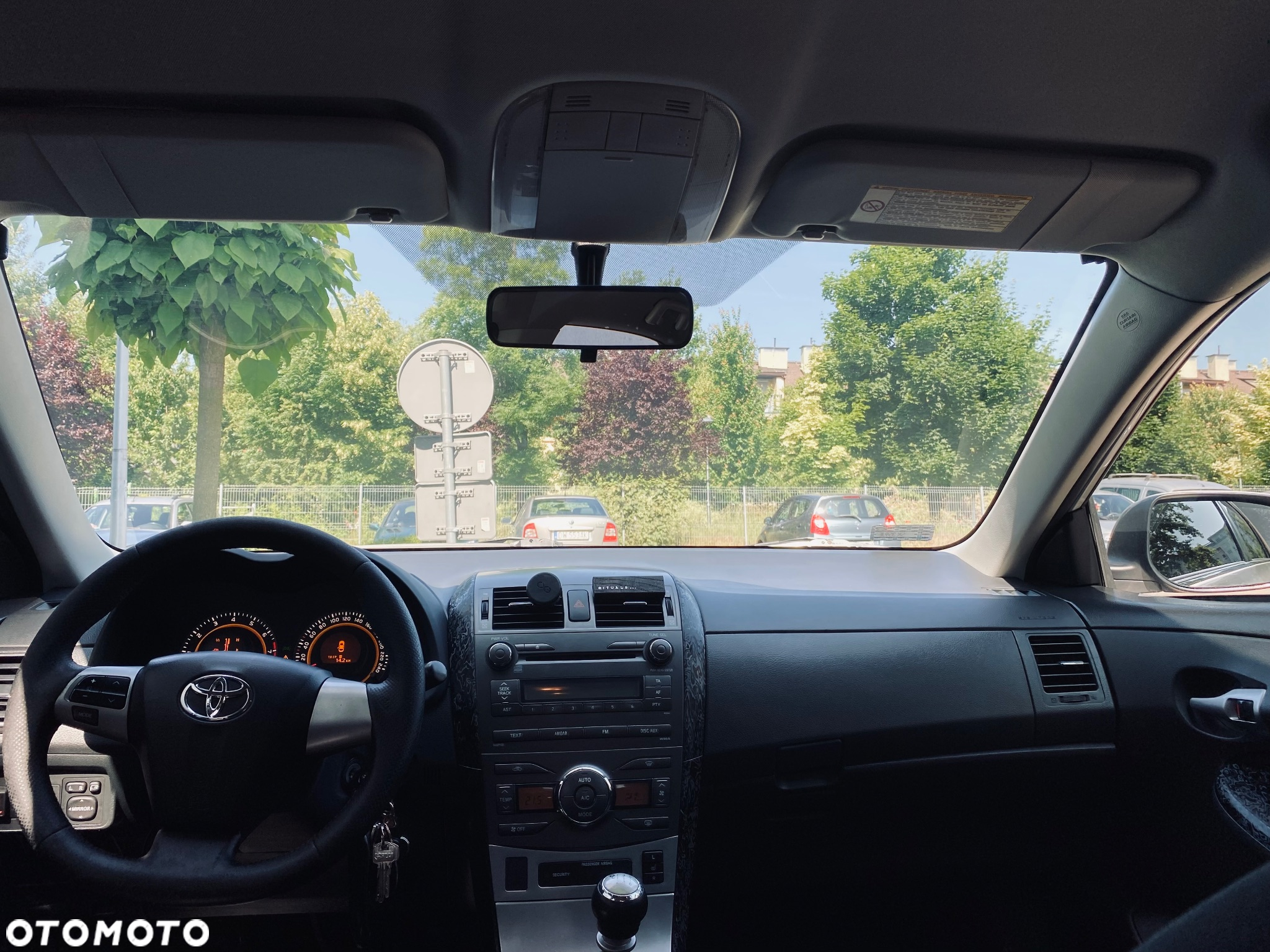 Toyota Corolla 1.6 Life - 9