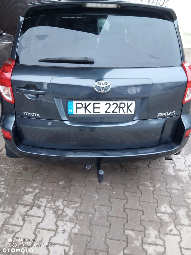 Toyota RAV4 - 7
