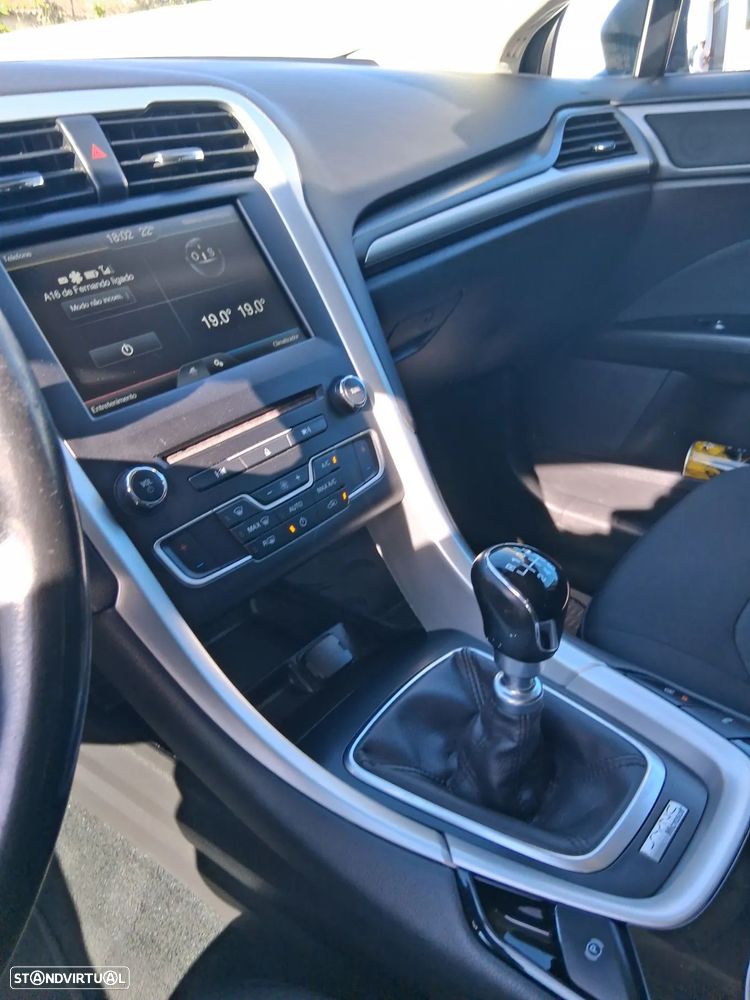 Ford Mondeo SW 1.5 TDCi Business Plus ECOnetic - 8