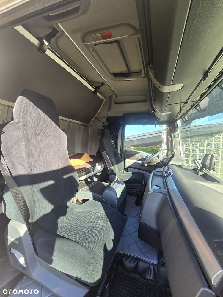 MAN TGX - 9