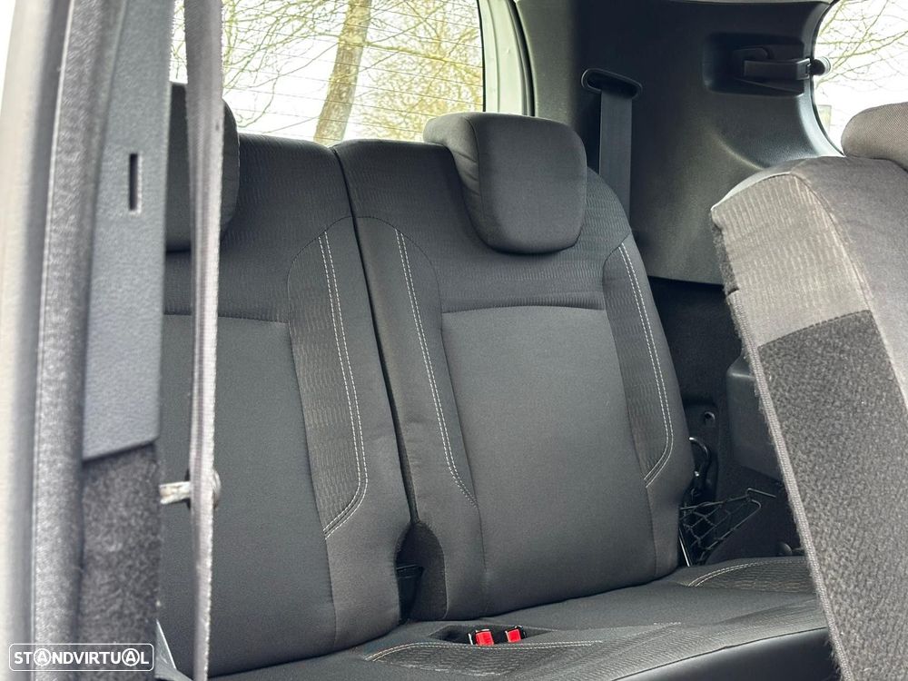 Dacia Lodgy 1.5 dCi Confort 7L - 15