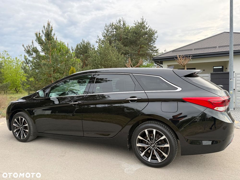 Hyundai i40 Kombi 1.7 CRDi DCT Style - 11