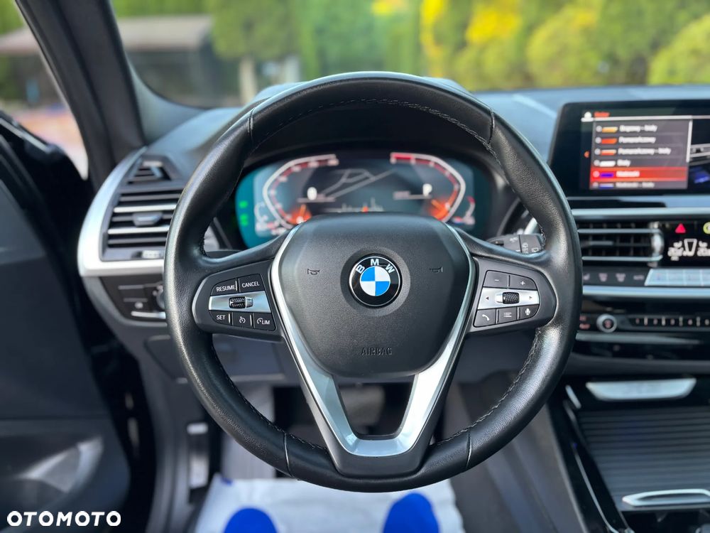 BMW X3 sDrive18d sport - 27