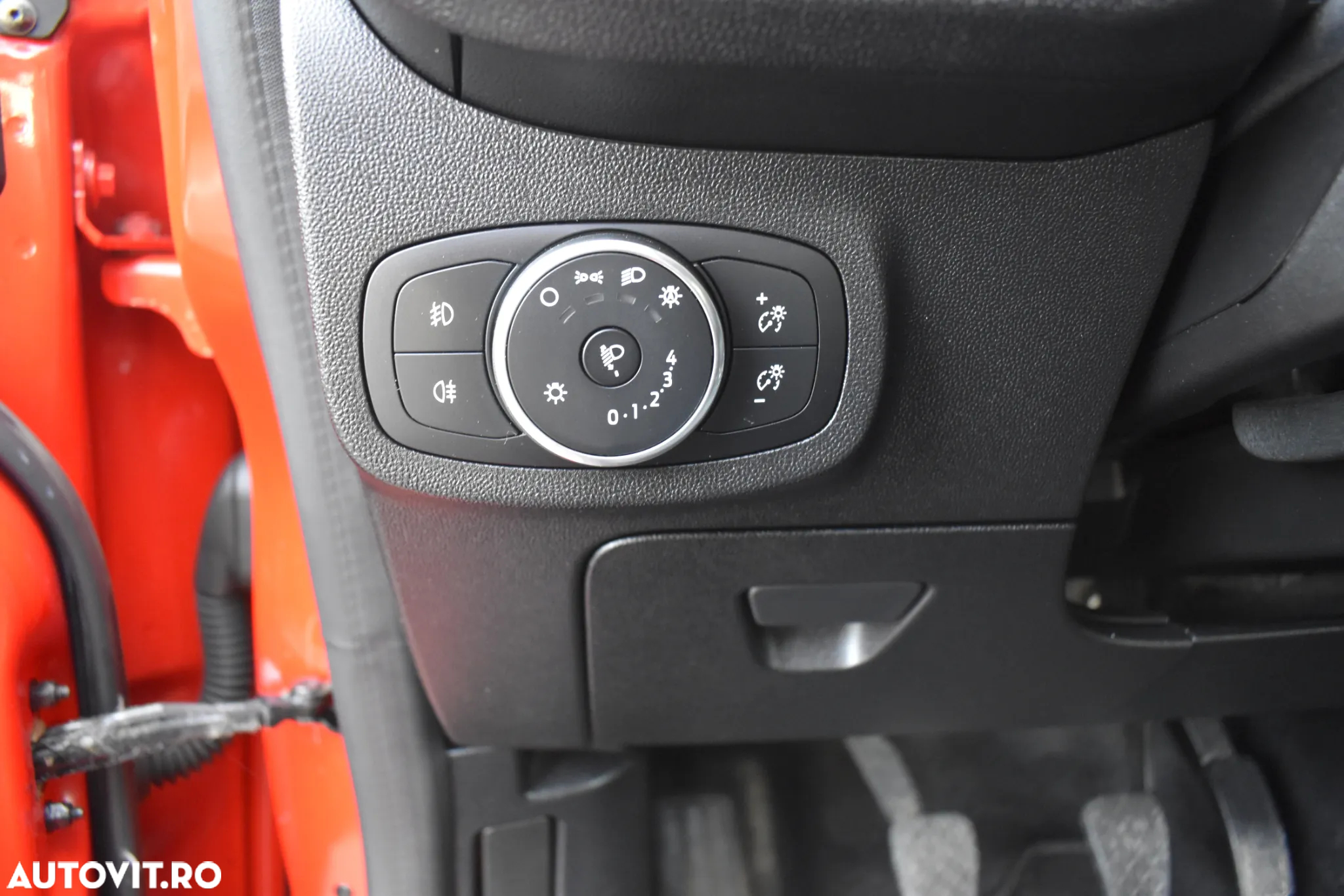 Ford Fiesta 1.0 EcoBoost Trend - 33
