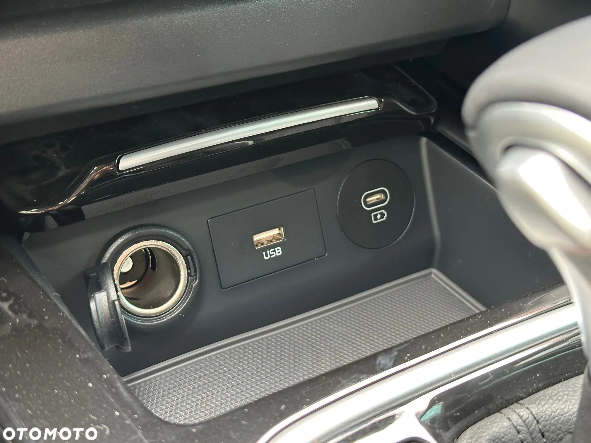 Kia Ceed 1.5 T-GDI Tribute DCT - 26