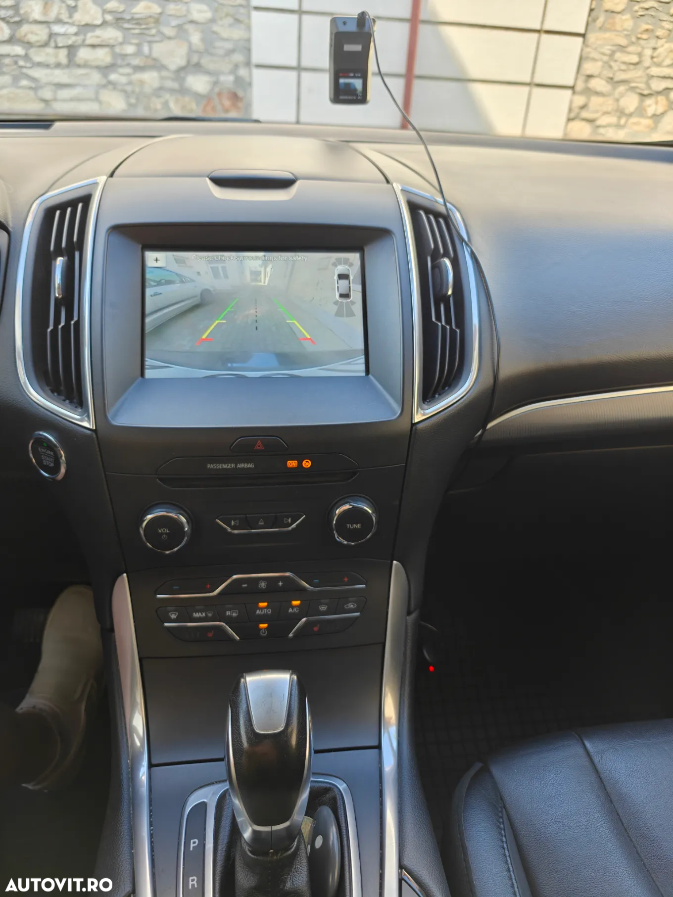 Ford Edge 2.0 TDCi Powershift Titanium - 5