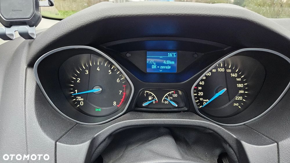 Ford Focus 1.6 SYNC Edition - 17