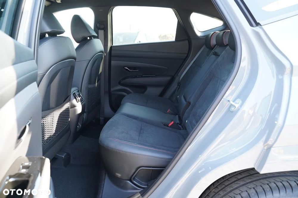 Hyundai Tucson 1.6 T-GDi 48V N-Line 4WD DCT - 8