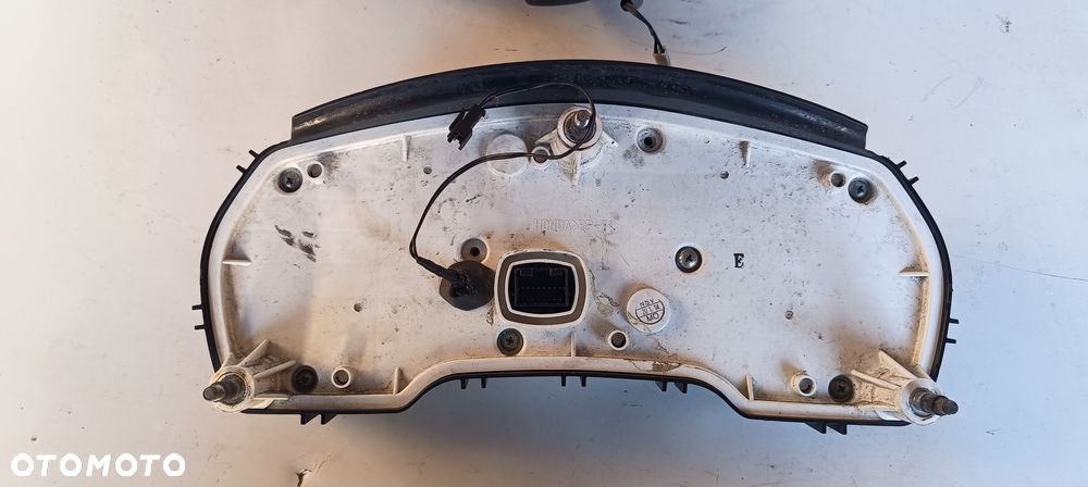 HONDA CBR1100XX BLACKBIRD LICZNIK ZEGARY PRĘDKOŚCIOMIERZ 2004 - 10