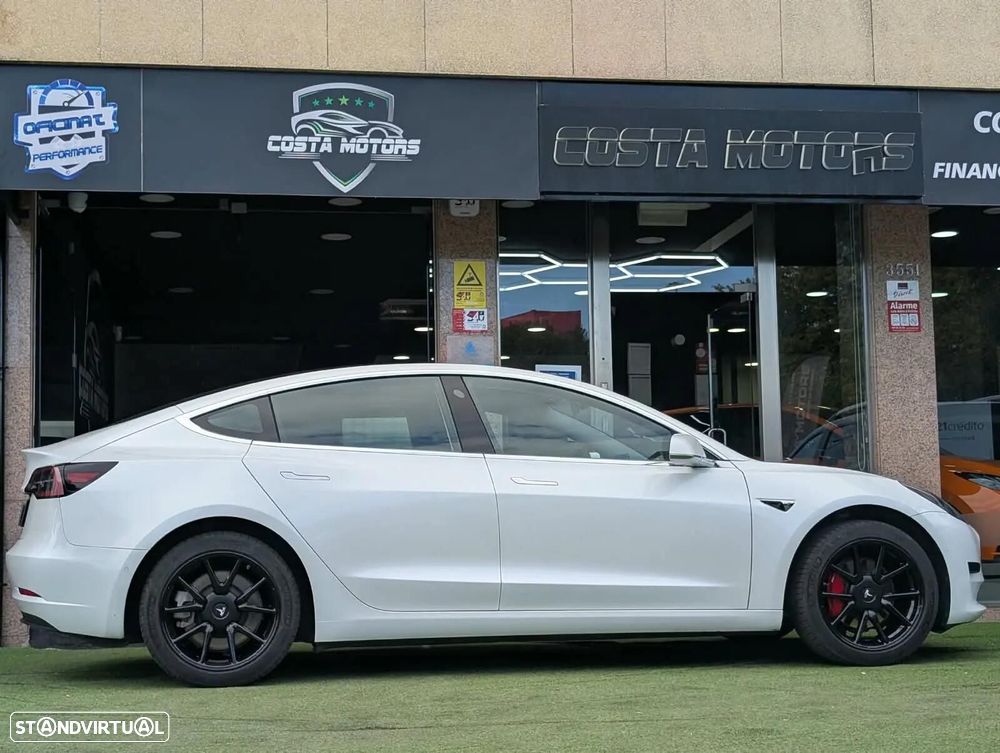 Tesla Model 3 Standard Range Plus RWD - 4