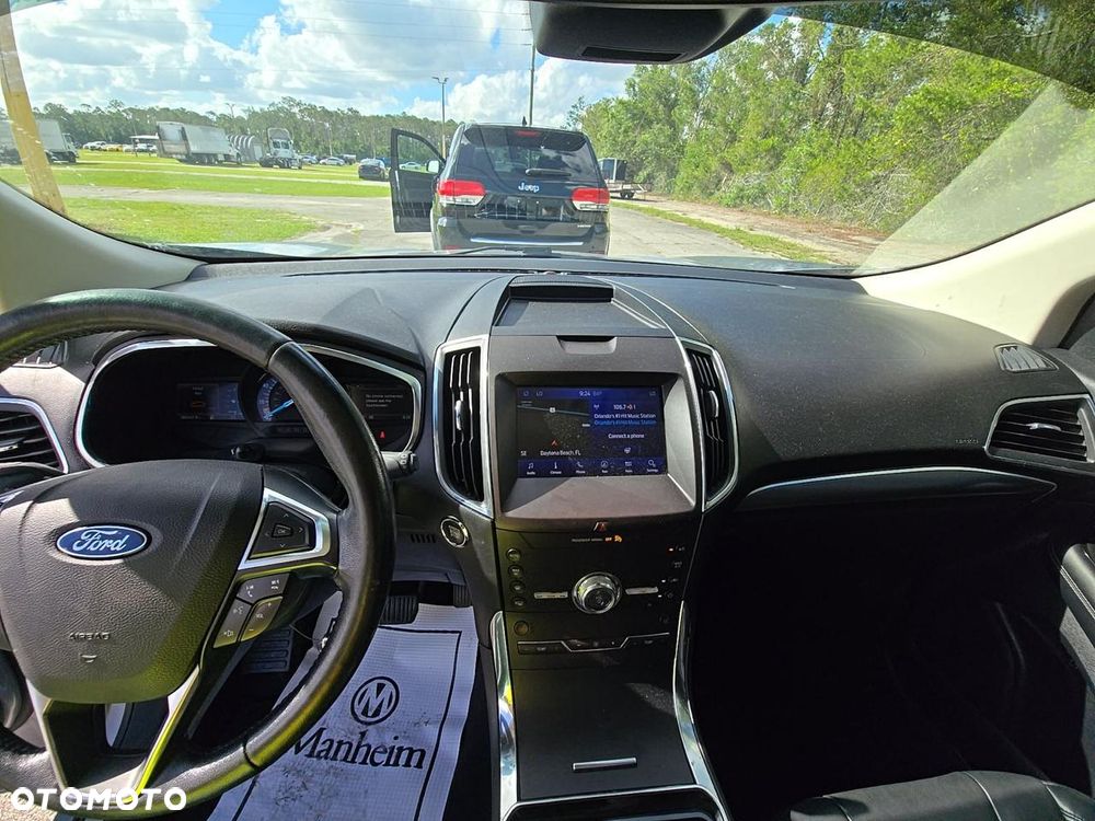 Ford Edge - 6