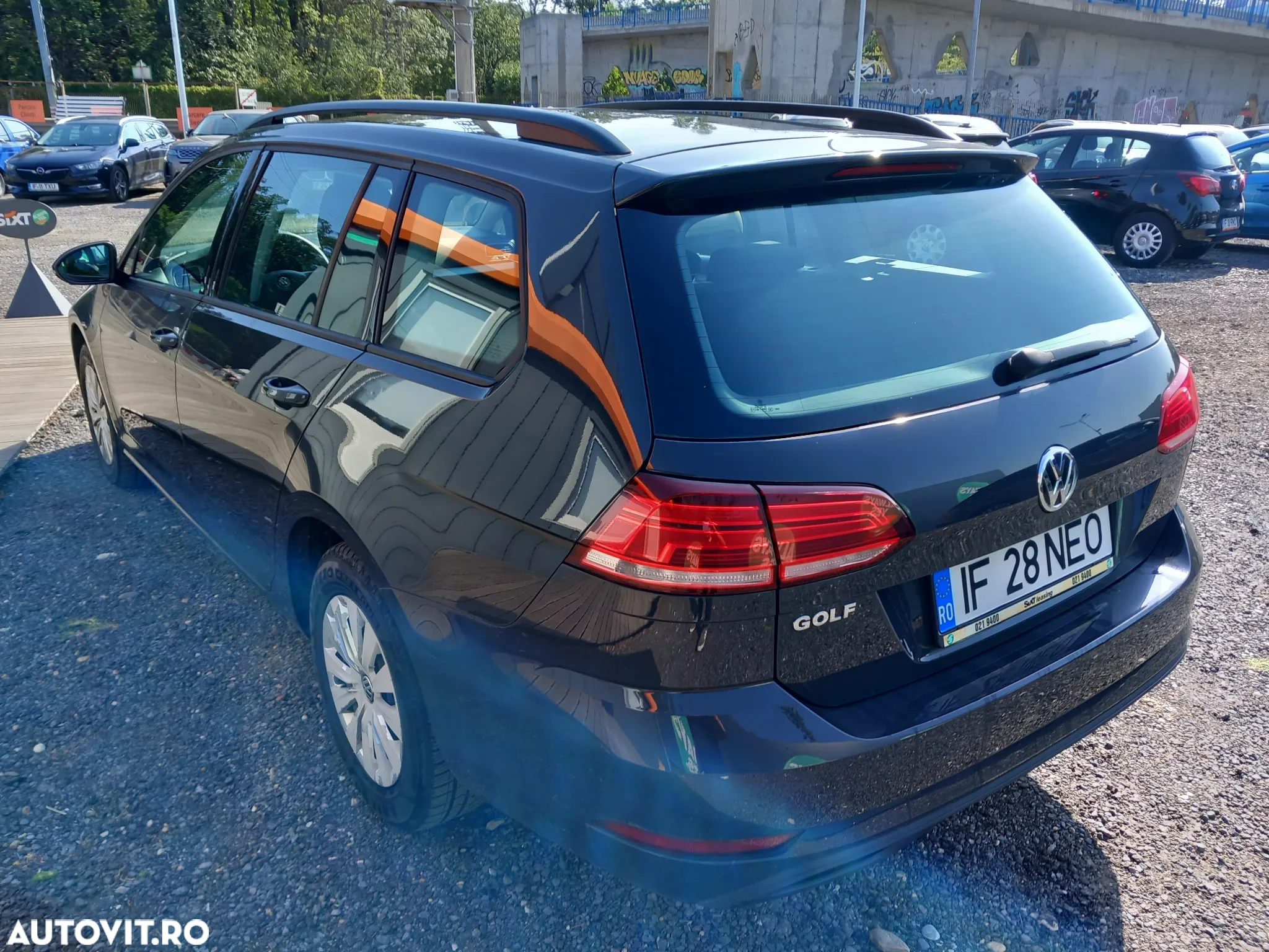 Volkswagen Golf - 4