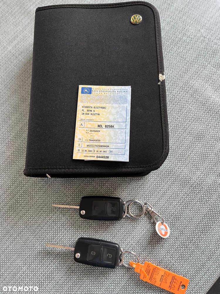 Volkswagen Transporter - 28