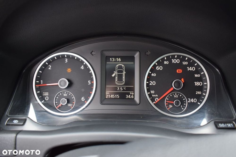 Volkswagen Tiguan - 25