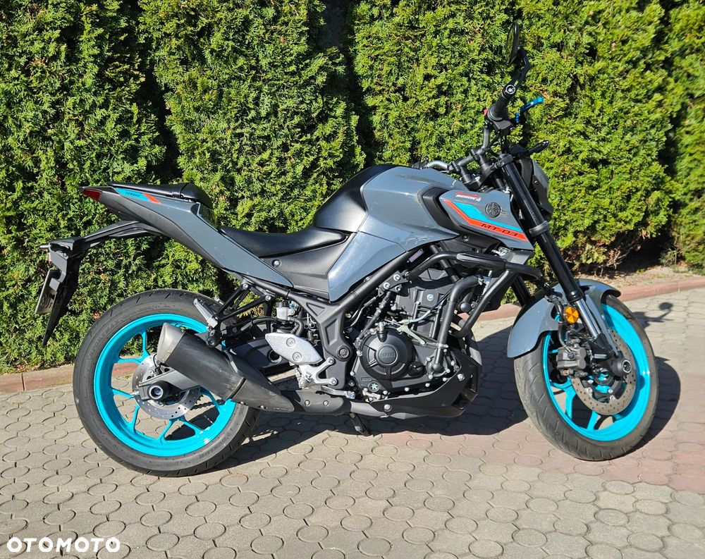 Yamaha MT - 11