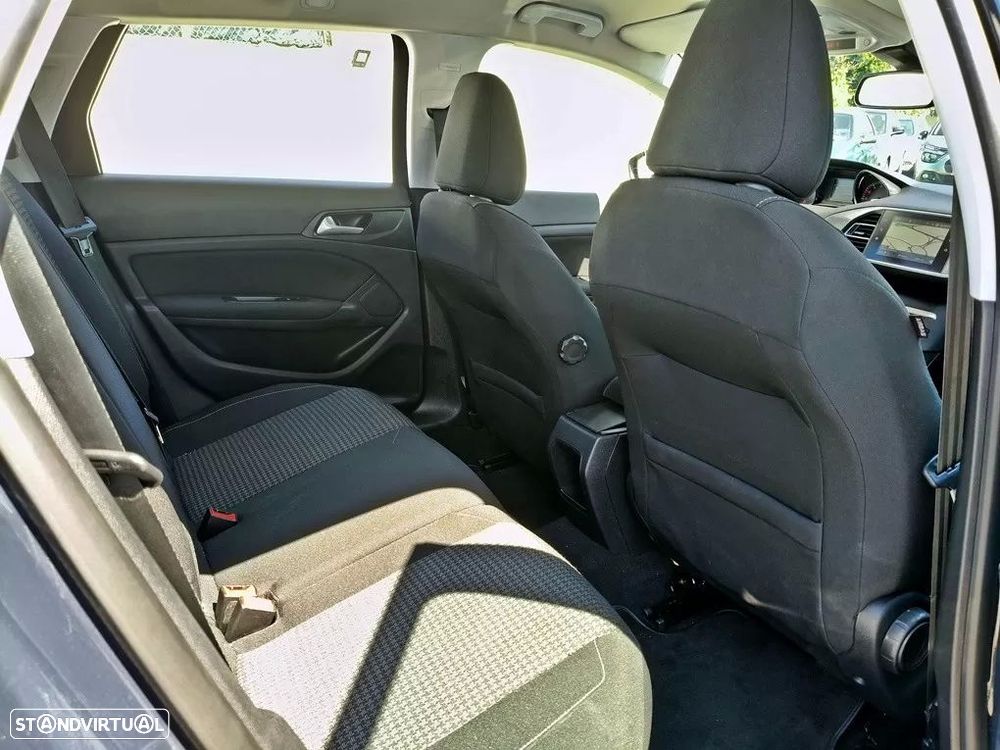 Peugeot 308 SW 1.6 BlueHDi Style - 15