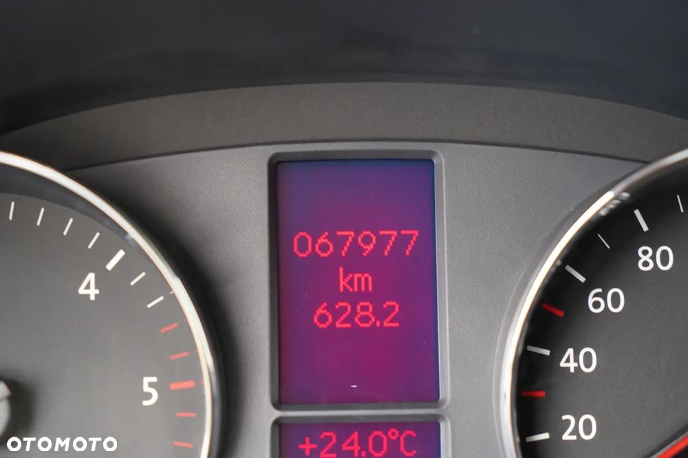 Volkswagen CRAFTER / KONTENER / 2017 ROK / BLIŹNIAK / 3 MIEJSCA / SPROWADZONY / PO KONTRAKCIE SERWISOWYM - 34