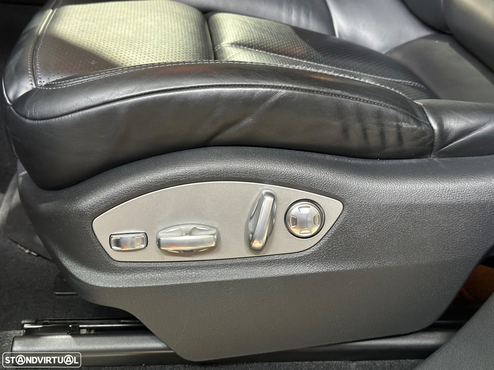 Porsche Cayenne Standard - 18