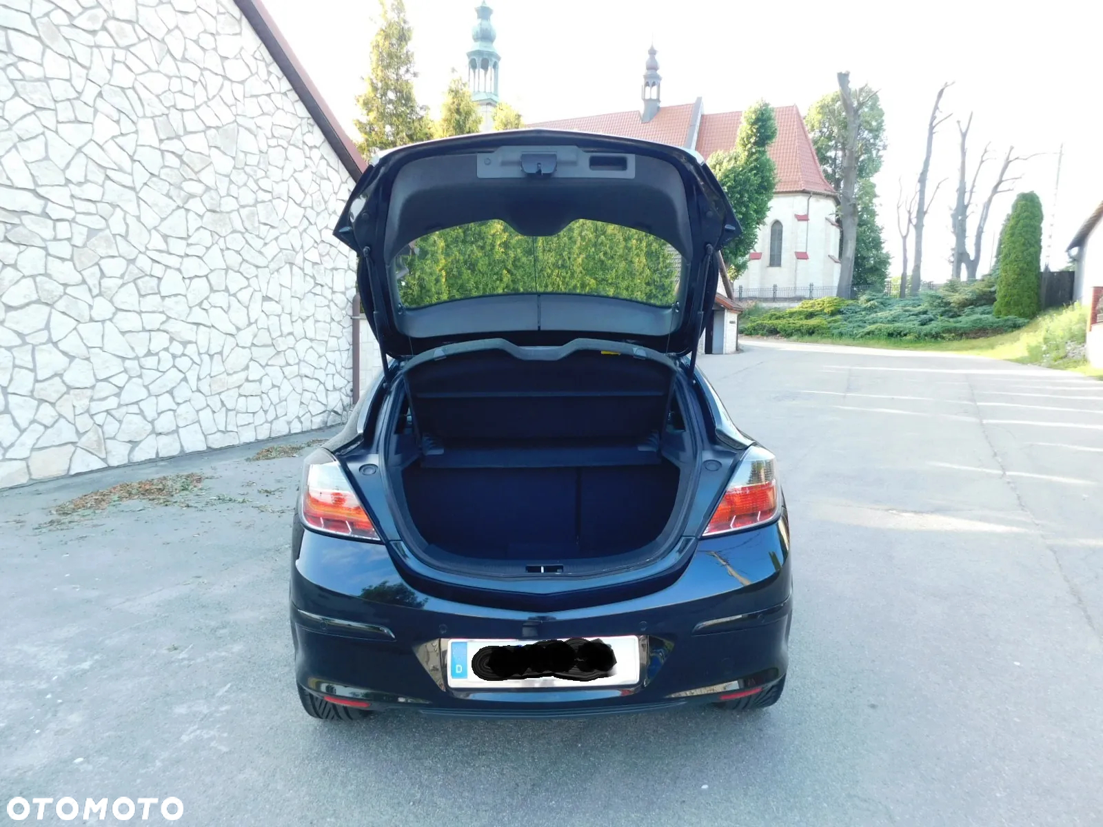 Opel Astra GTC 1.8 Cosmo - 12