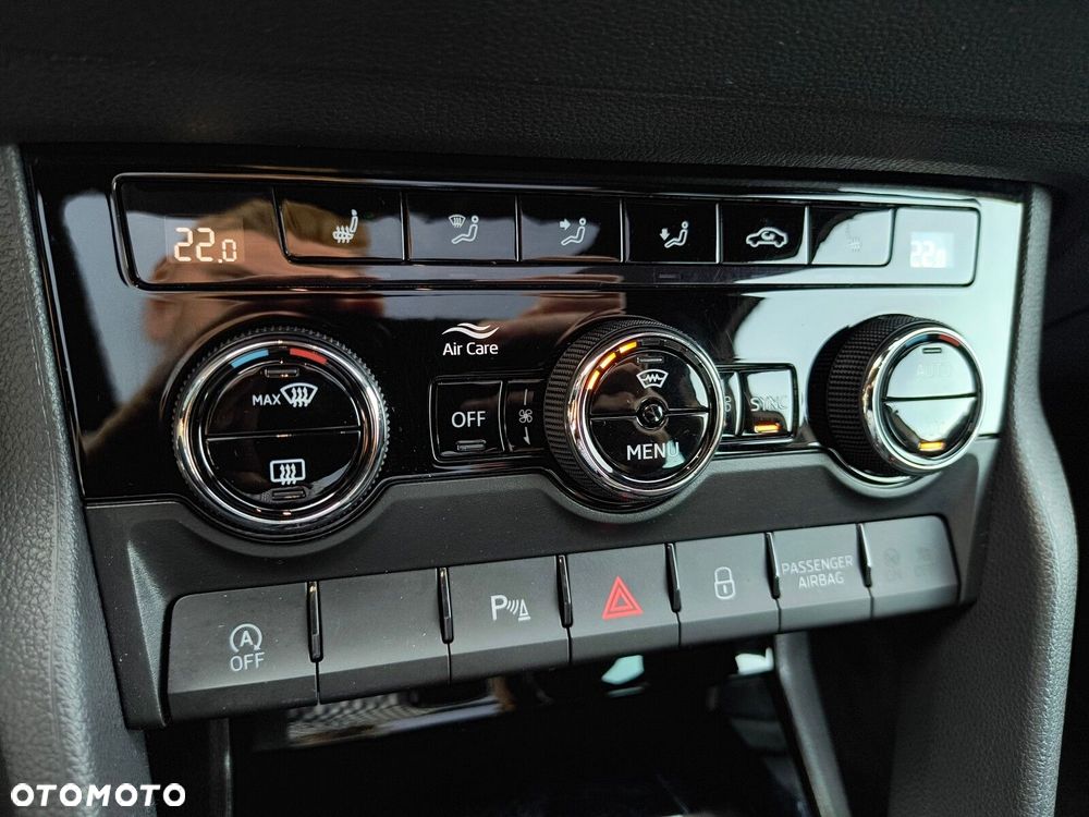Skoda Karoq 1.5 TSI ACT Sportline DSG - 22