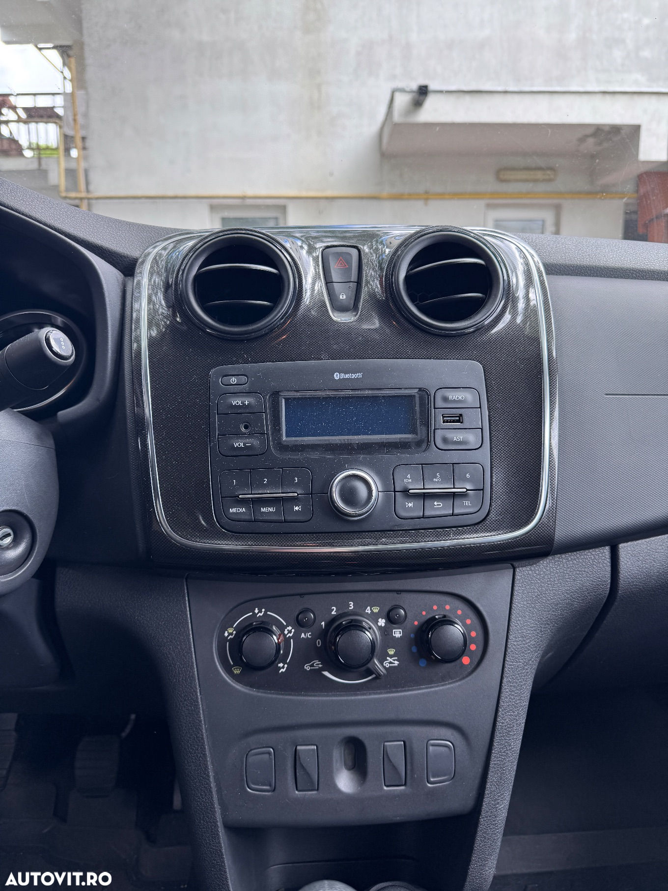 Dacia Logan - 7
