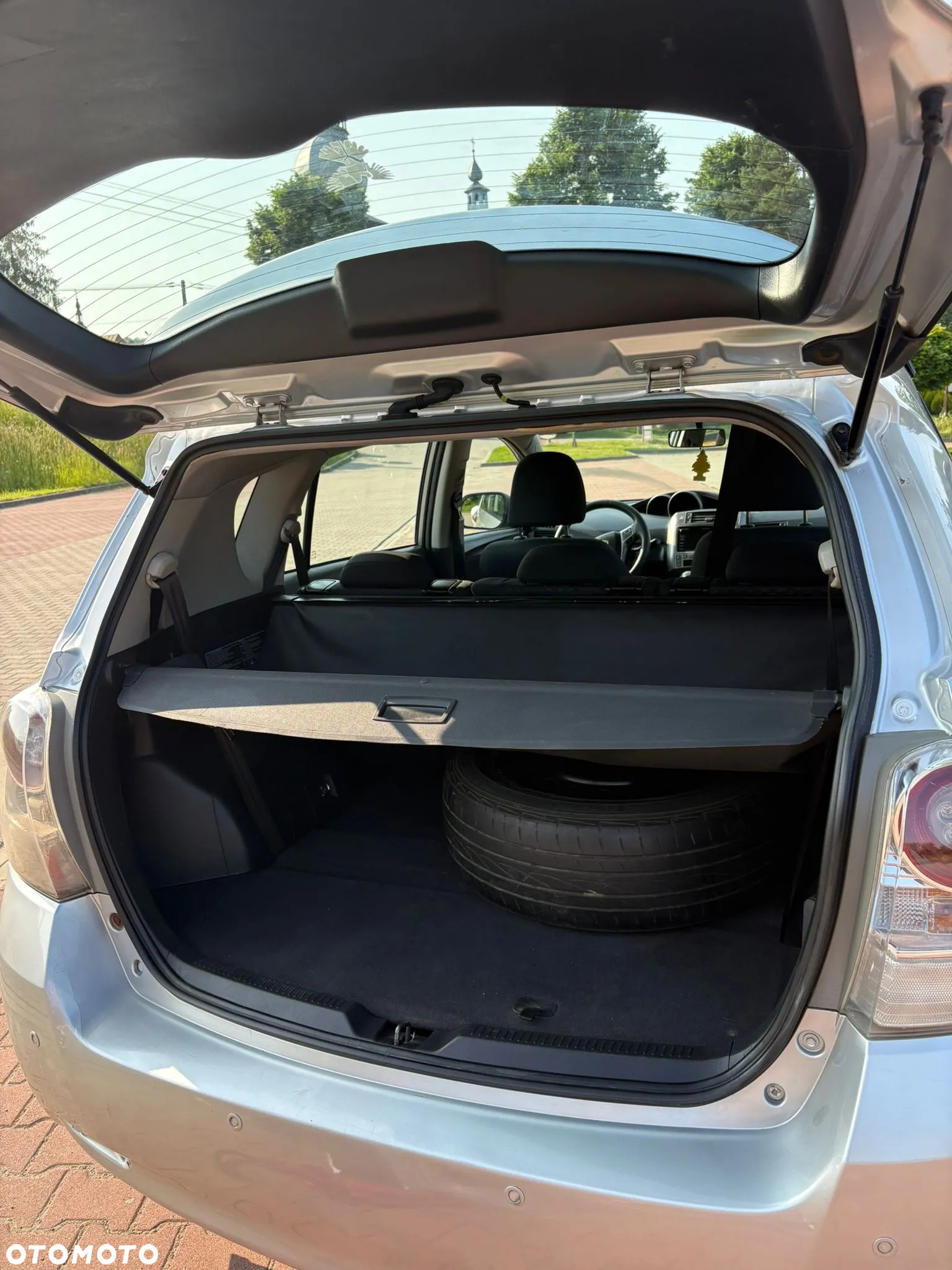 Toyota Verso 2.0 D-4D Sol plus 7os - 16