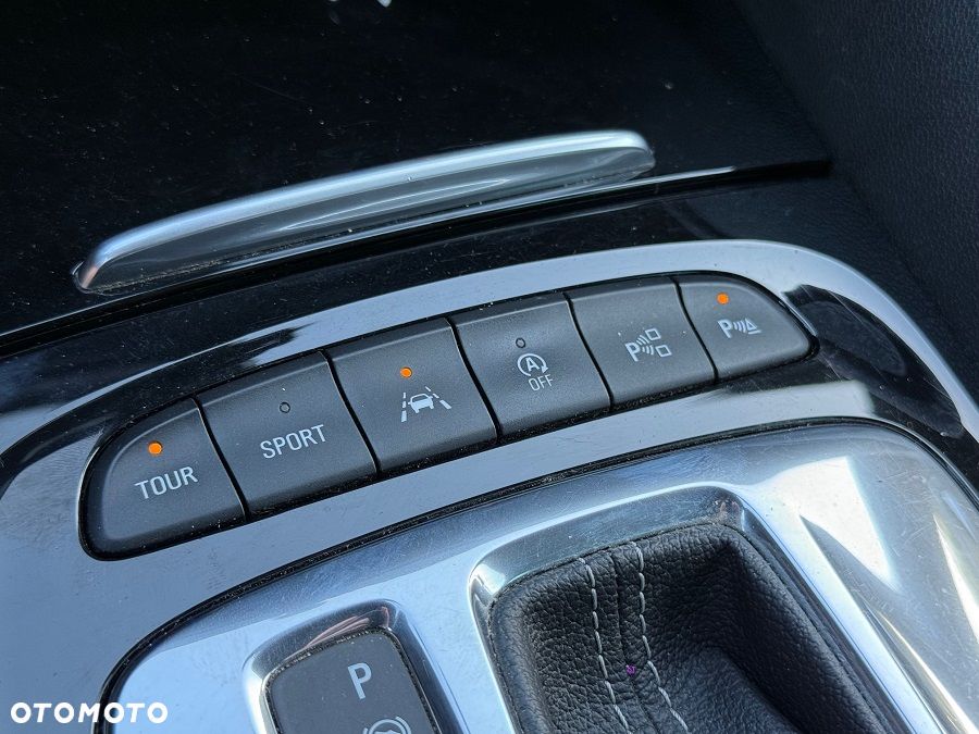 Opel Insignia 2.0 CDTI 4x4 Exclusive S&S - 34