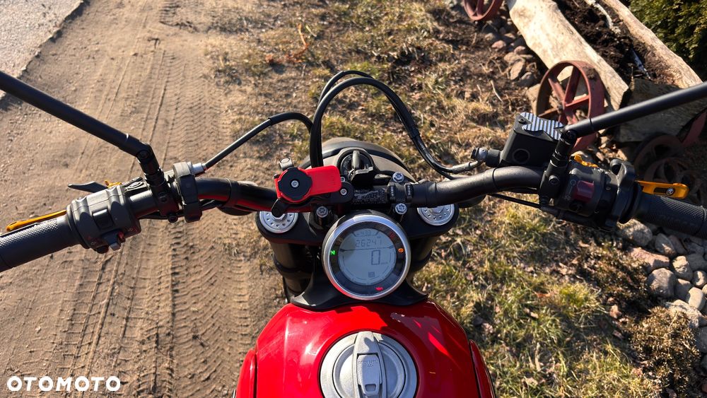 Ducati Scrambler - 12