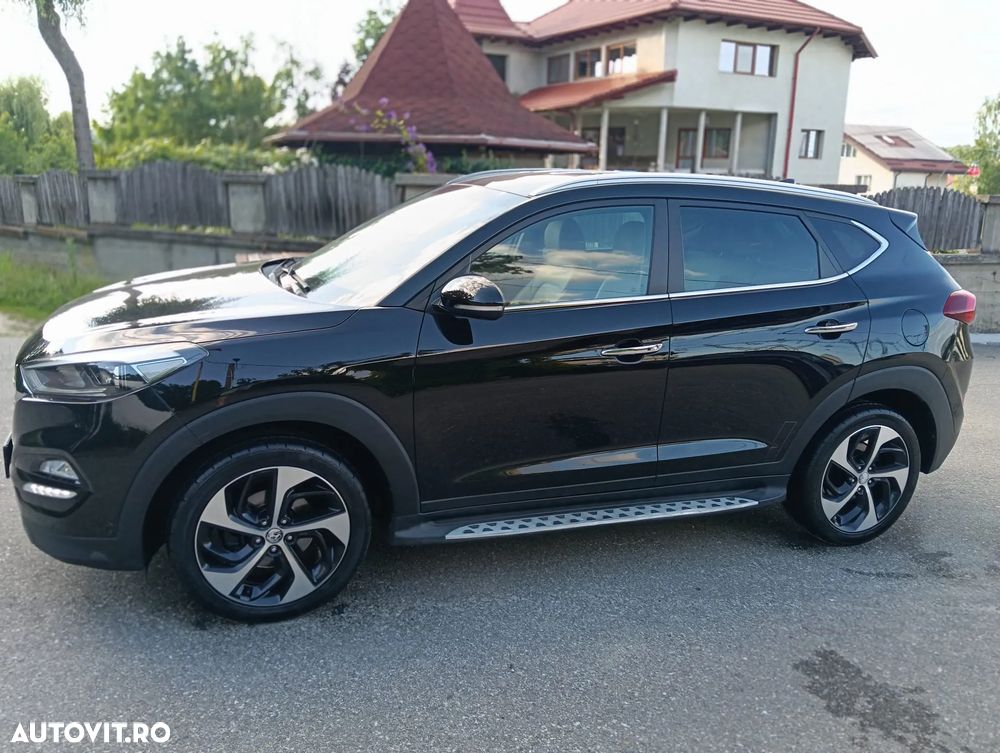 Hyundai Tucson blue 1.7 CRDi 2WD Style - 29