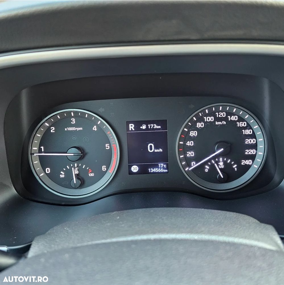 Hyundai Tucson 1.6 CRDi 48V-Hybrid 2WD DCT Select - 18