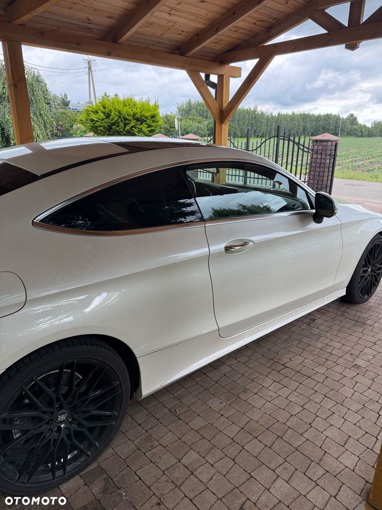 Mercedes-Benz Klasa C 300 7G-TRONIC - 7
