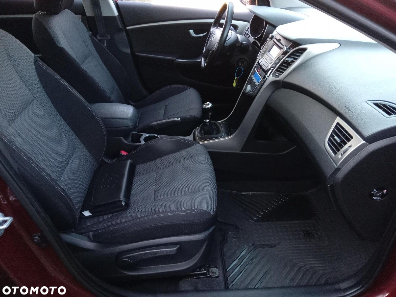 Hyundai i30 1.4 BlueDrive Comfort - 26