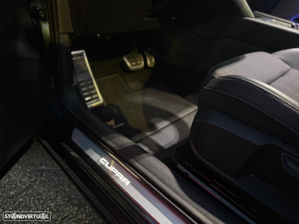 Cupra Formentor 1.4 e-Hybrid DSG VZ - 13