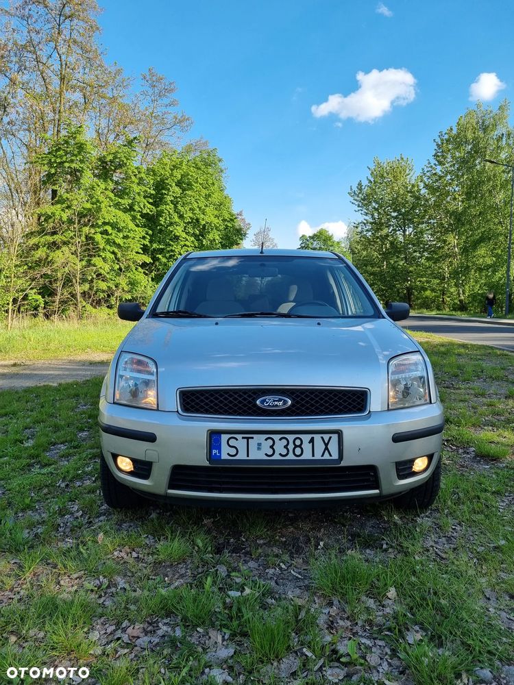 Ford Fusion 1.6 Fun X - 8