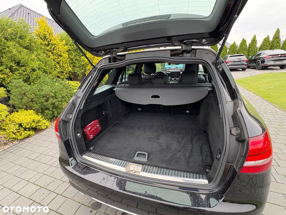 Mercedes-Benz Klasa C 300 7G-TRONIC Avantgarde - 26