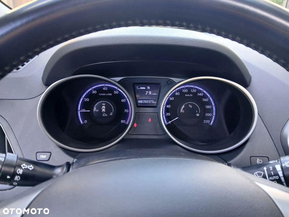 Hyundai ix35 1.6 2WD blue Style - 23