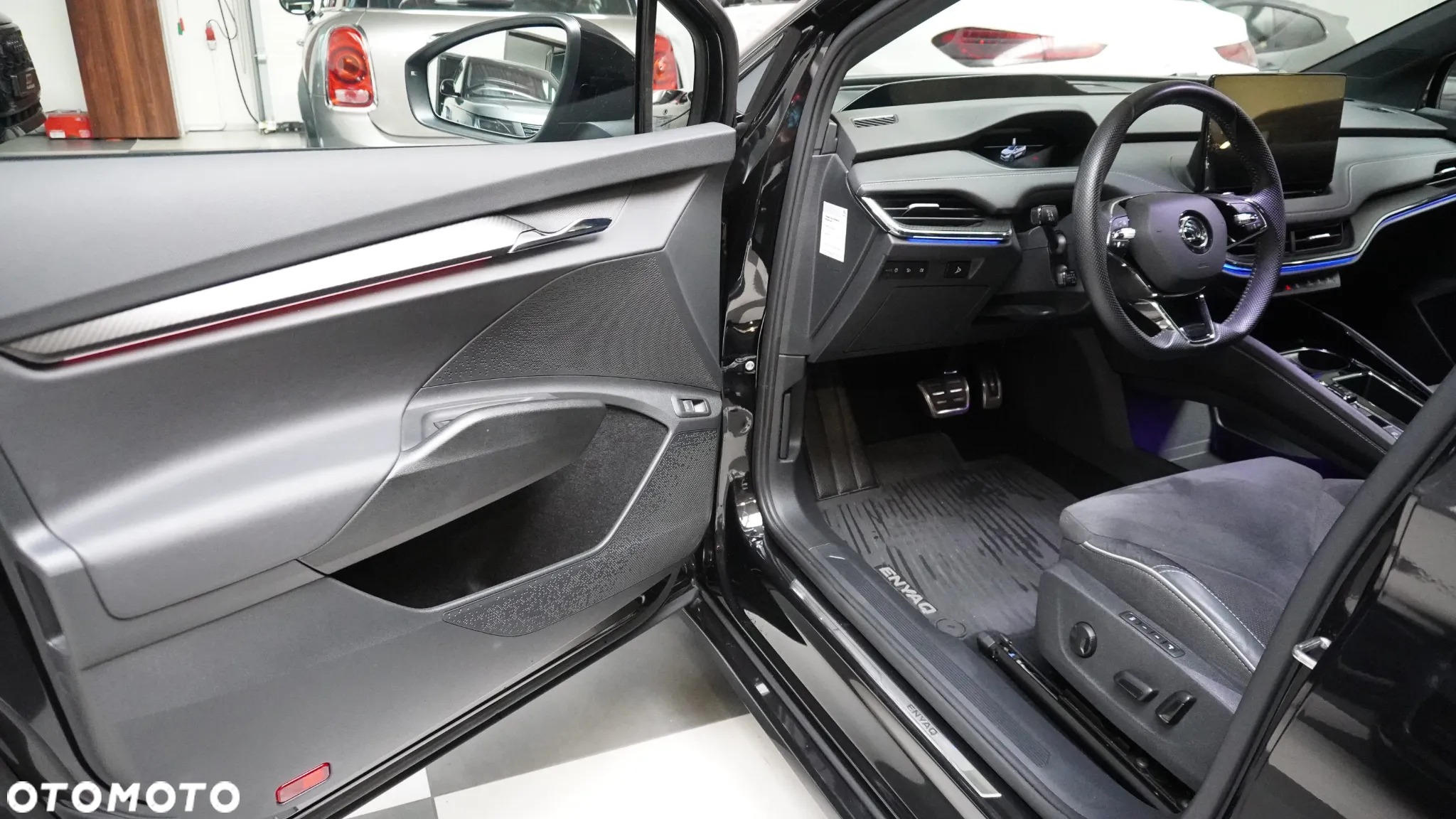Skoda Enyaq 80x 82kWh Sportline - 5