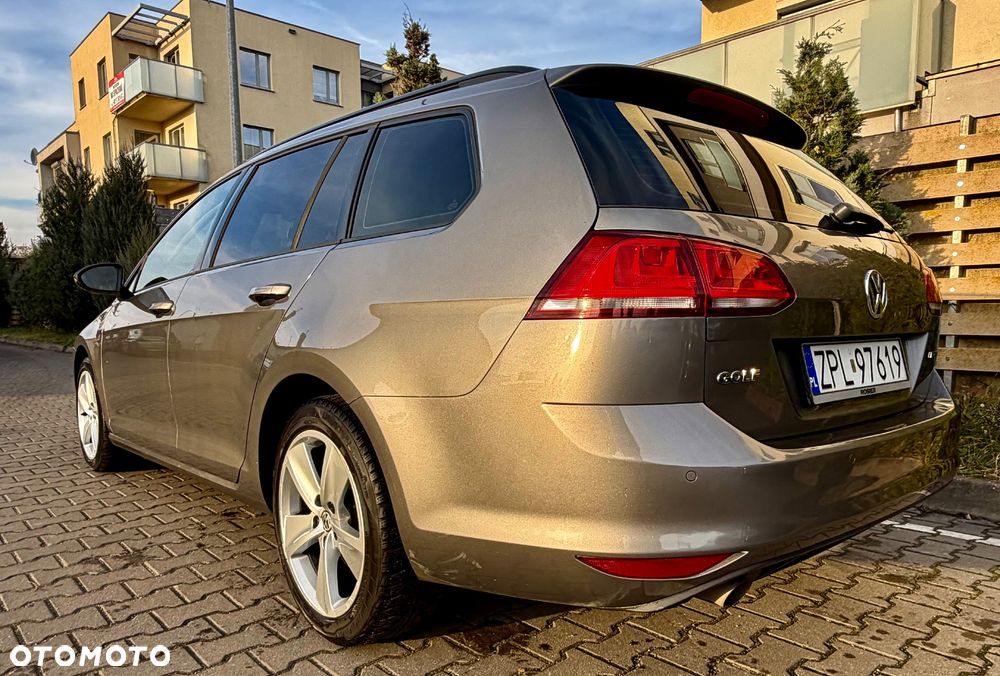 Volkswagen Golf 1.6 TDI (BlueMotion Technology) DSG Trendline - 18