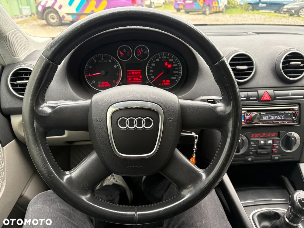 Audi A3 Sportback 1.6 Attraction - 29
