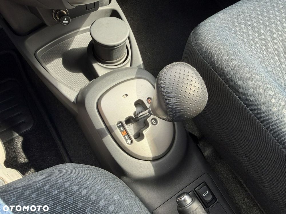 Toyota Yaris 1.33 VVT-i Multi Mode Sol - 12