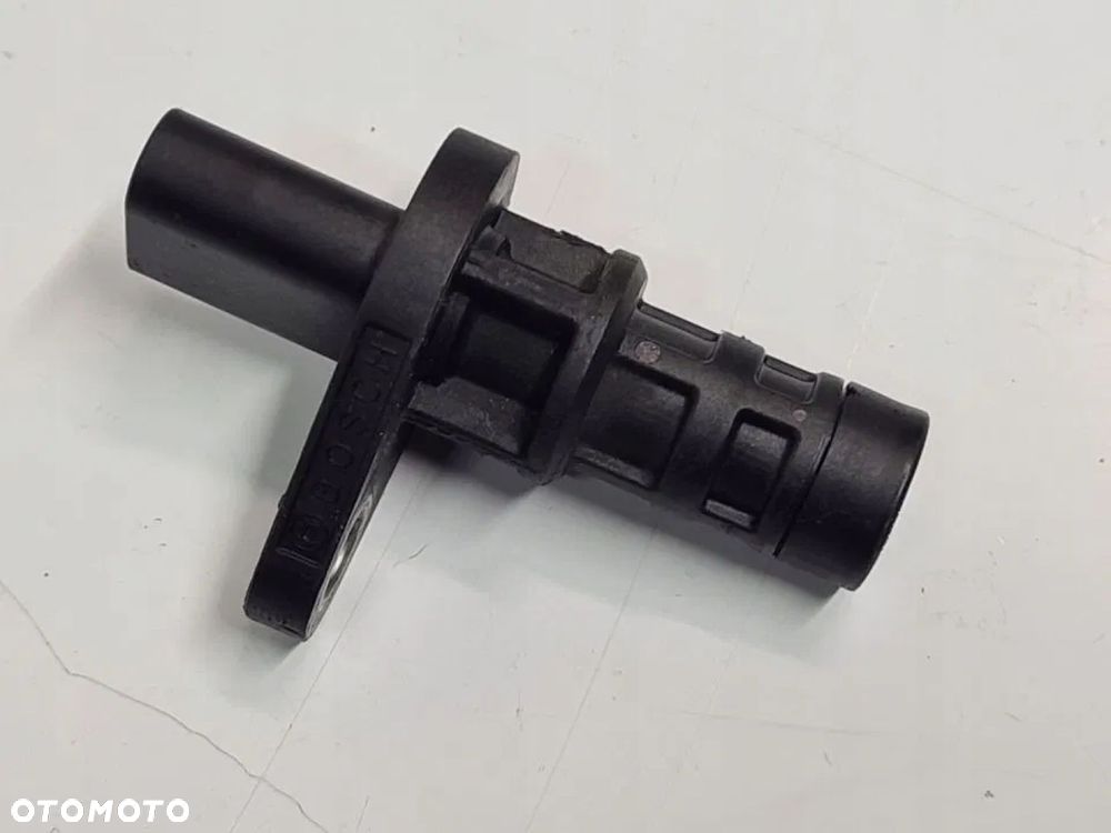 CZUJNIK POŁOŻENIA WAŁU FIAT GRANDE PUNTO EVO 1.4 - 2