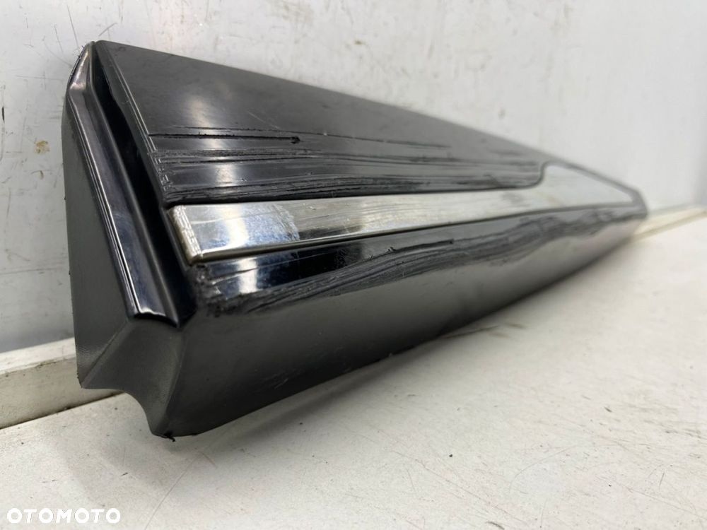 Listwa Renault Clio 4 IV 12-20r. lewa tylna dolna nakładka drzwi lewy tył 828772096r - 8